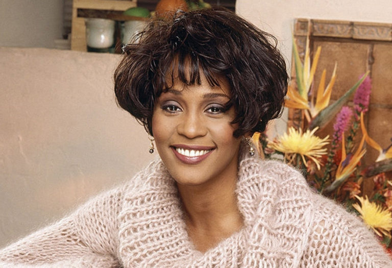 Nuevo Documental de Whitney Houston Expone a una Artista más Humana