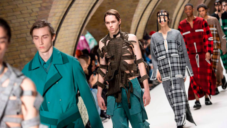 La Men’s Fashion Week de Londres se vio inundada de colores y estilos