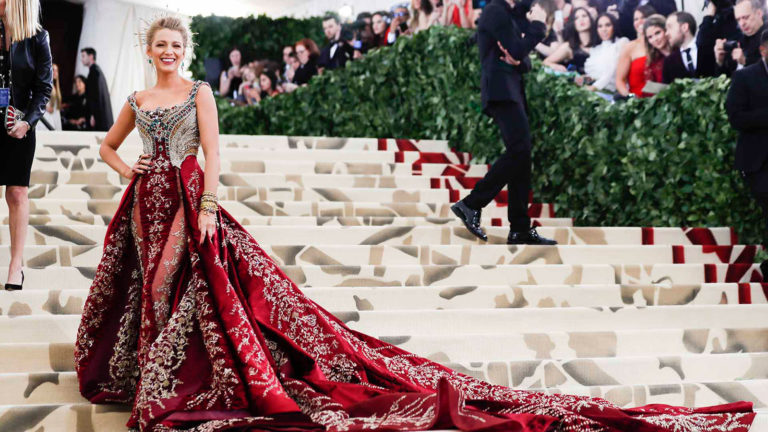 Met Gala: Un milenio de estilos, extravagancia, innovación y moda