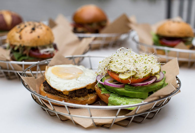 ¡Un festival de hamburguesas! La Casa Bistró presenta Burger Lovers