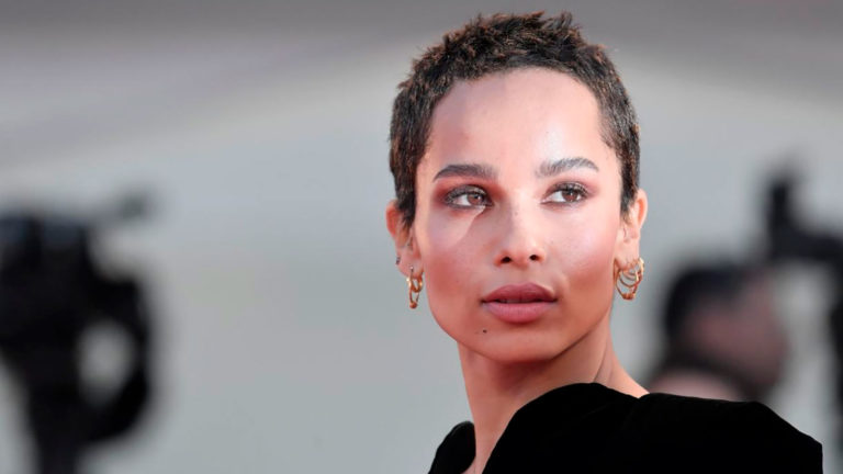 Mantén una apariencia radiante y saludable a través de los ojos de Zoë Kravitz