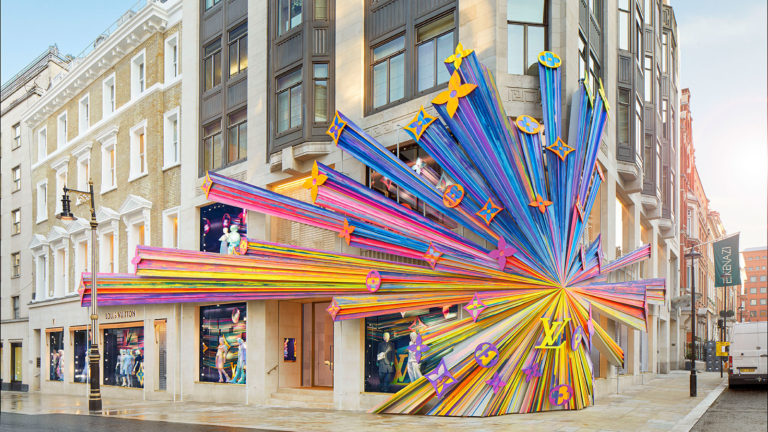 ¡Adéntrate en un mundo de lujo! New Bond Street, la renovada sede de Louis Vuitton