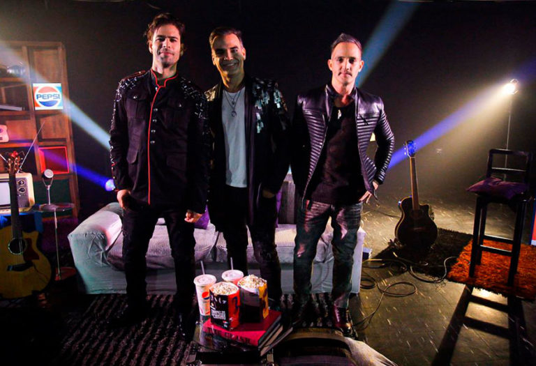 ¿Un poco de rock acústico? Debes escuchar la nueva propuesta musical  de Caramelos de Cianuro