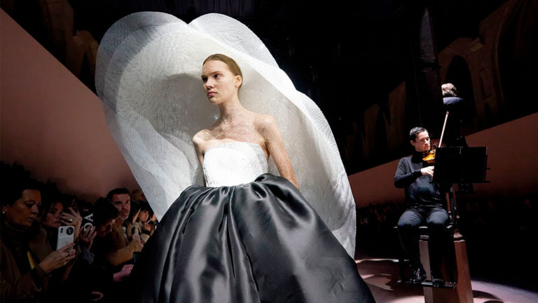 Paris Fashion Week Haute Couture: Desfiles llenos de autenticidad y ADN