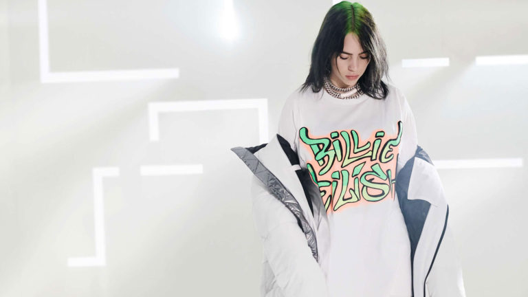 Billie Eilish: El fenómeno musical del nuevo milenio, a la que deberías seguirle la pista