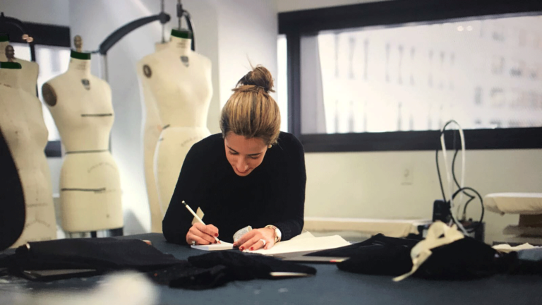 Natalia Mazzei Zubillaga profundiza en su formación como diseñadora
