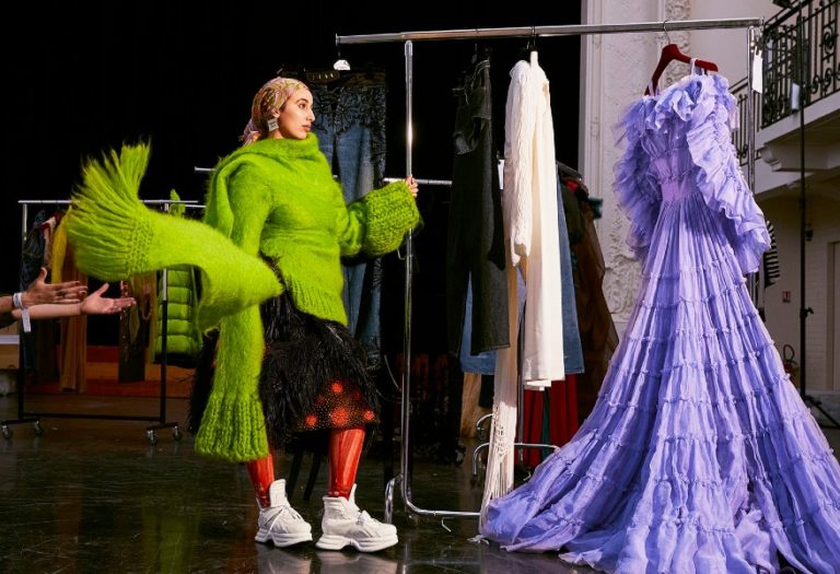 El «No Show» de Jean Paul Gaultier que expone el trasfondo de una colección de Alta Costura