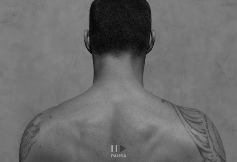 Ricky Martin sobre su disco ‘Pausa Play’: «para mí, hacer música es psicoanálisis»