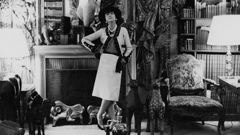 ¿Cómo era la casa de Coco Chanel? Una colección de fotos de su íconico ’31 rue Cambon’ en París