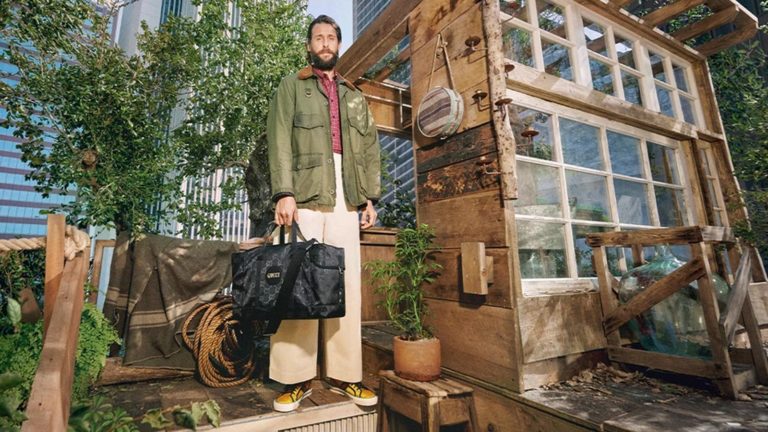 Gucci construye una ‘casa del árbol’ en medio de la ciudad y es ESPECTACULAR