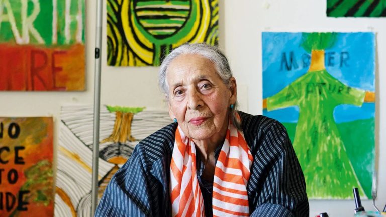 La historia de Luchita Hurtado, la pintora venezolana que llegó al top 100 de Times