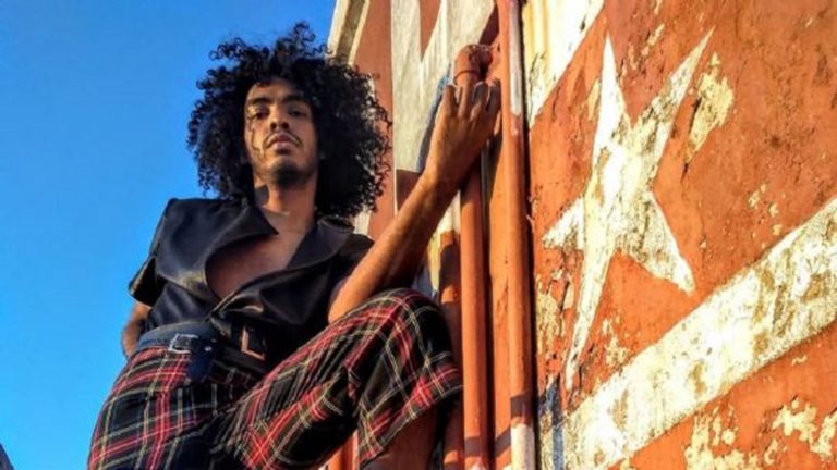 Luis Palacios, el diseñador venezolano que GANÓ un programa de moda argentino
