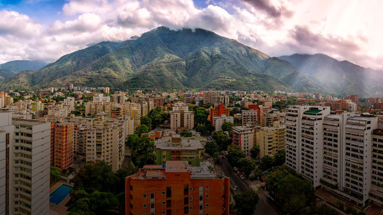 ¿Conoces tu ciudad? La Guía de Caracas nos invita a exaltar el valor de un paraíso terrenal