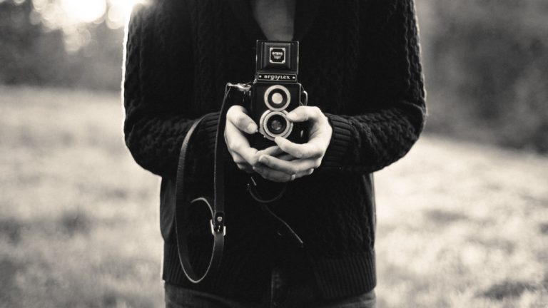 Artistas detrás del lente: Fotógrafos venezolanos que invitan a una ¡travesía sensorial!