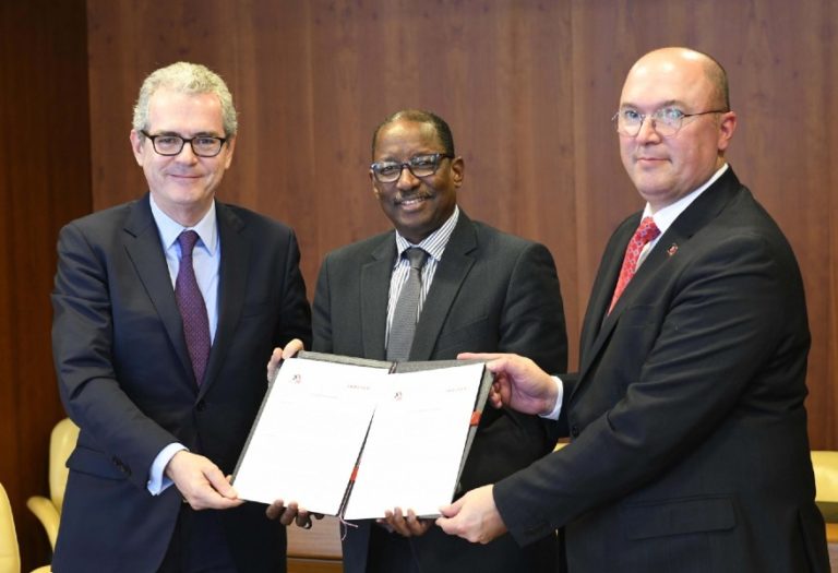 ¡En pro de la industria textil! Inditex e IndustriAll firman un acuerdo esperanzador