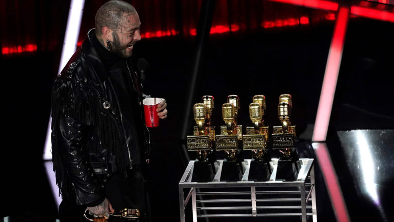 BBMAs 2020: un show con mensajes poderosos, momentos de emotividad y que dejó a Post Malone como el Mejor Artista