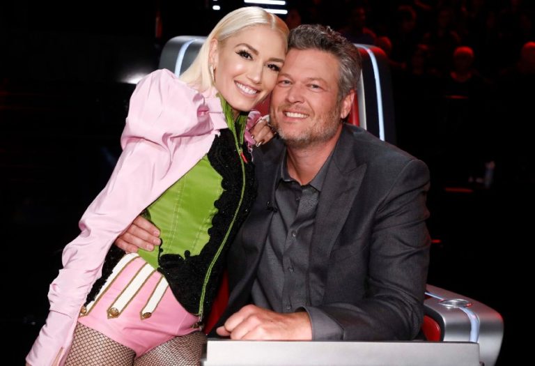 ‘She said YES!’ Blake Shelton y Gwen Stefani anunciaron su compromiso con una foto que nos derritió de amor