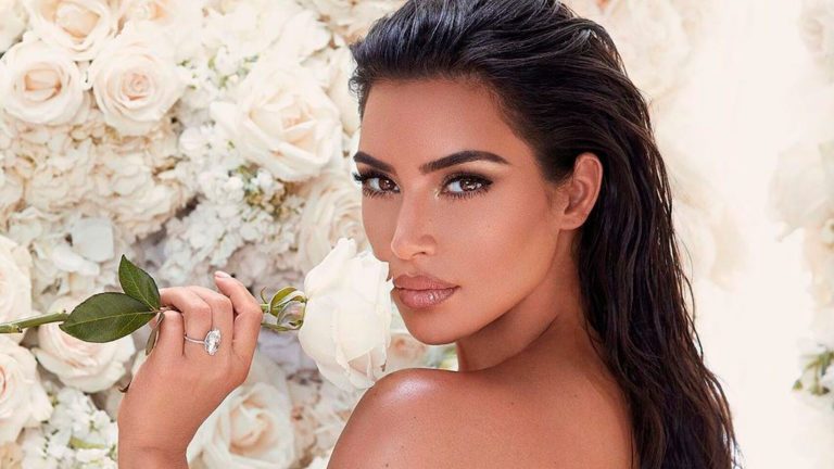 ¡Arriba los 40! Kim Kardashian celebrará su día con el lanzamiento de una línea que es fiel a su vida