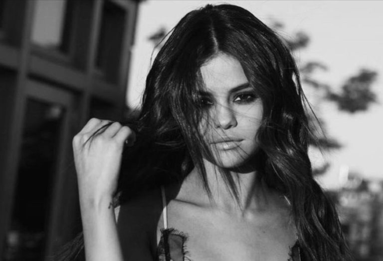 ¿Una moda de terror? Selena Gomez producirá ‘DollHouse’, una cinta de thriller psicológico