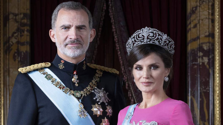 La historia de amor entre el rey Felipe y la reina Letizia