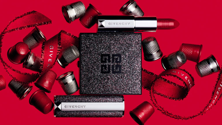 Vive la magia de la Navidad al estilo ‘Black Magic’ de Givenchy, una propuesta que te hará lucir ¡Hermosa!