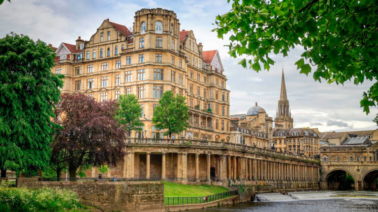 Bath: la cuna de la belleza arquitectónica londinense, y el escenario pintoresco de ‘Los Bridgerton’