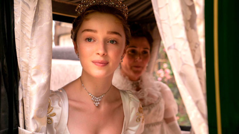 ¿Quieres lucir tan rozagante como Daphne Bridgerton? Los trucos para que obtengas un maquillaje de porcelana real