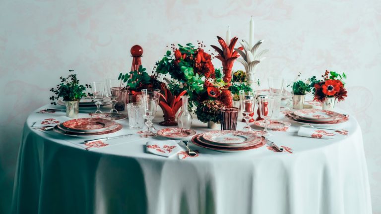 ¡Crea un ambiente romántico! Con la nueva colección decorativa de Dior Maison para este San Valentín