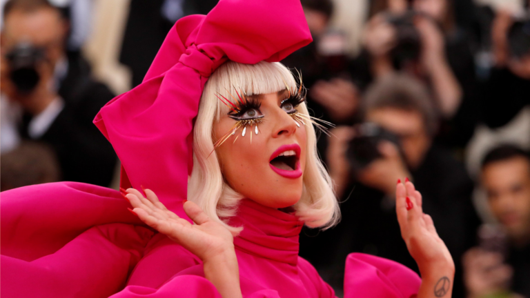 The queen of fashion! 5 looks más atrevidos de Lady Gaga a lo largo de su carrera