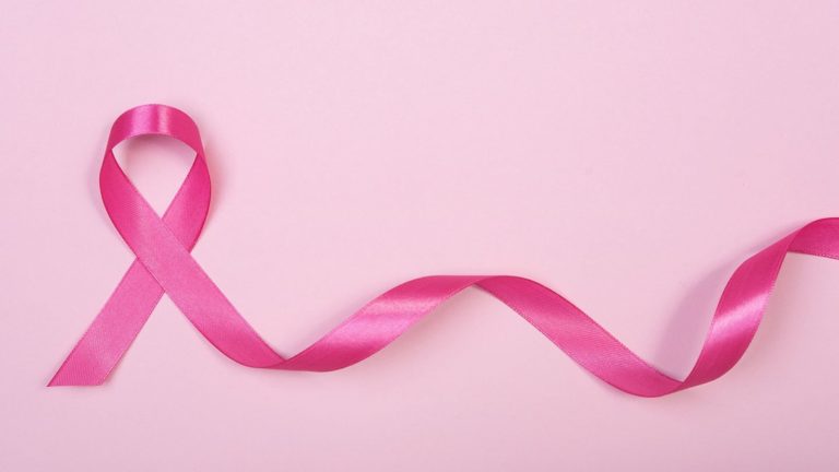 ¡No estás sola! 5 famosas que sobrevivieron al cáncer de mama