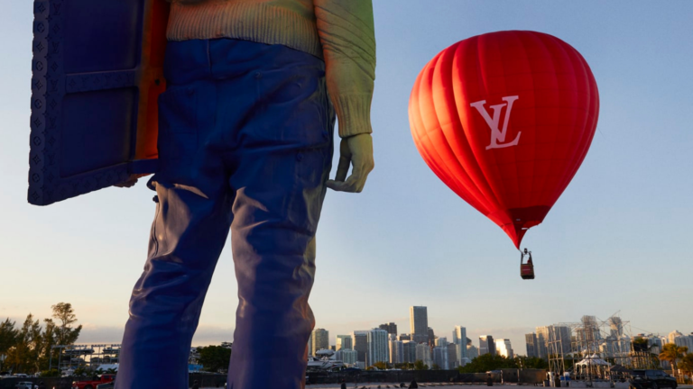 “Virgil, estuvo aquí” … Louis Vuitton rinde homenaje al padre del streetwear