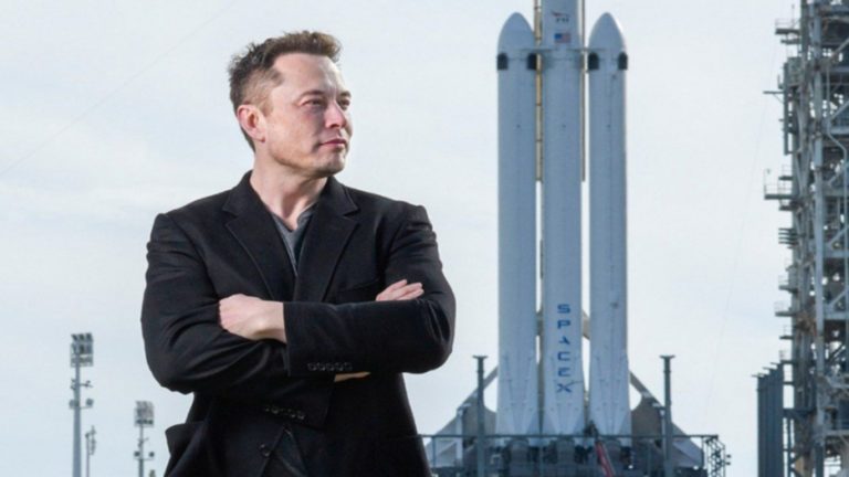 ¡Elon Musk es dueño de Twitter! Te contamos 5 datos que no sabías de este multiempresario