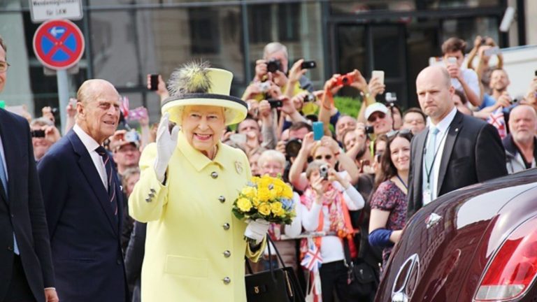 Conoce los 5 récords que ha batido la reina Isabel II en sus 70 años de reinado