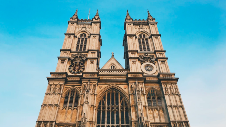 ¡El lugar de la coronación! 4 cosas que no sabías sobre la Abadía de Westminster