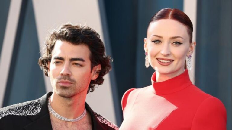 ¡Cada vez más caótico! El divorcio de Joe Jonas y Sophie Turner se transforma en una guerra por sus hijas