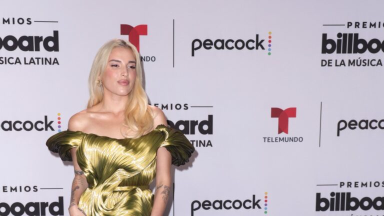 Elena Rose rinde homenaje a Venezuela en los Latin Billboard