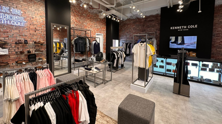 La firma Kenneth Cole New York inaugura tienda en el Tolon Fashion Mall