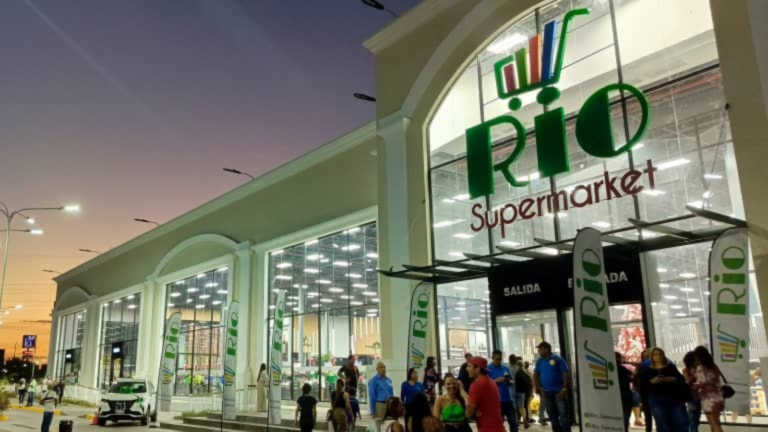 Rio Supermarket abre sus puertas en Lechería