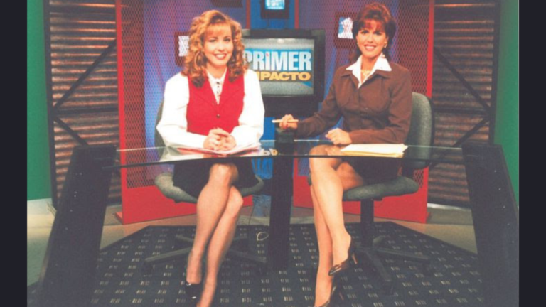 ¡30 años! Myrka Dellanos y María Celeste Arrarás celebran a «Primer Impacto»