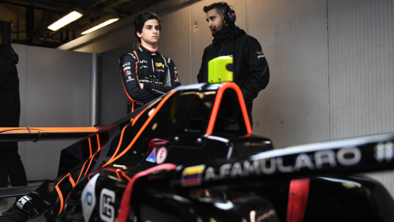 ¡En la pista! Alessandro Famularo busca representar a Venezuela en la Formula 1