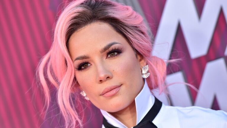 ¿Qué le pasa a Halsey? La cantante revela que es un milagro que esté viva