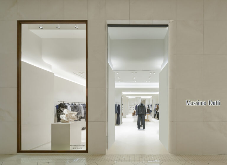 Massimo Dutti debuta en Miami con una colección dedicada a la capital del 305