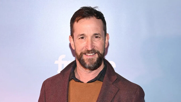 El regreso triunfal de Noah Wyle