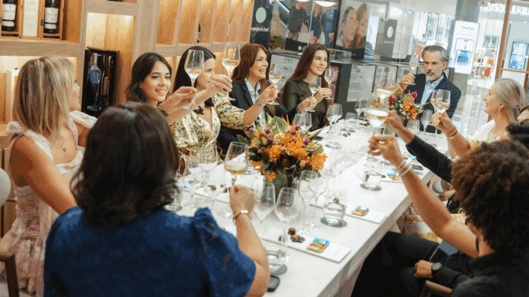 Joyería Bazzi y Bvlgari le rinden un homenaje a las madres