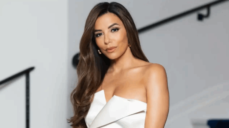 Eva Longoria está a cargo de llevar al cine la novela «Anita de Monte Laughs Last»