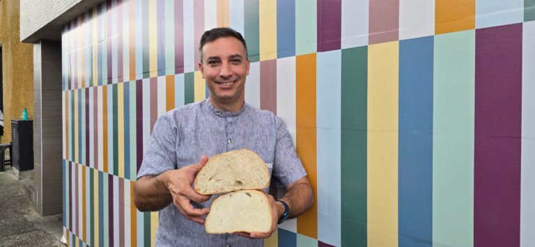 Mémé celebra su tercer aniversario y presenta sus panes de masa madre