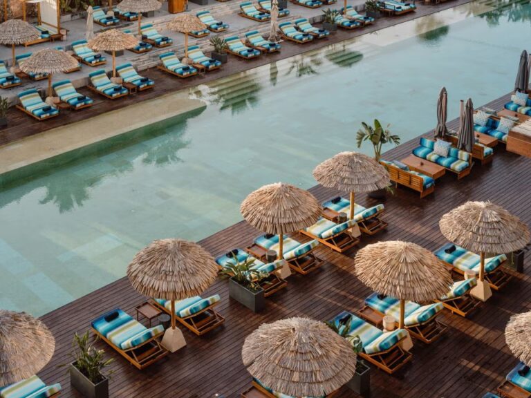 Clubs de playa de moda y lujo
