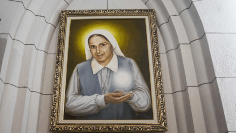 Conoce 5 detalles interesantes de la Madre Carmen Rendiles