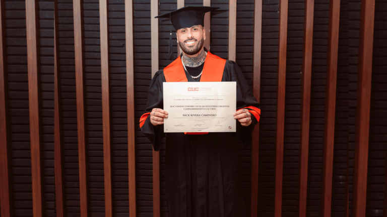 ​Nicky Jam recibe Doctorado Honoris Causa por su impacto en la cultura y el emprendimiento