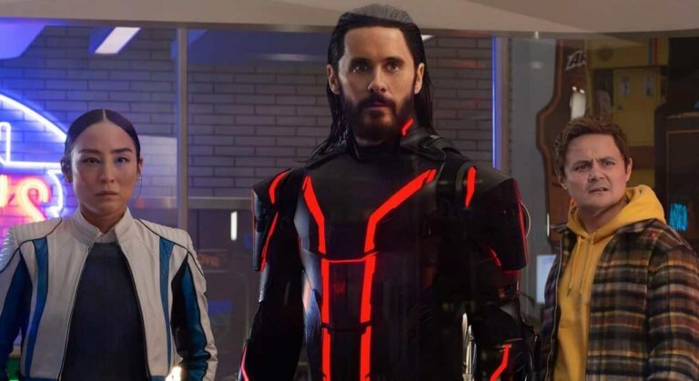 Llega «Tron: Ares» al cine y te contamos todo lo que debes saber de este clásico de ciencia ficción